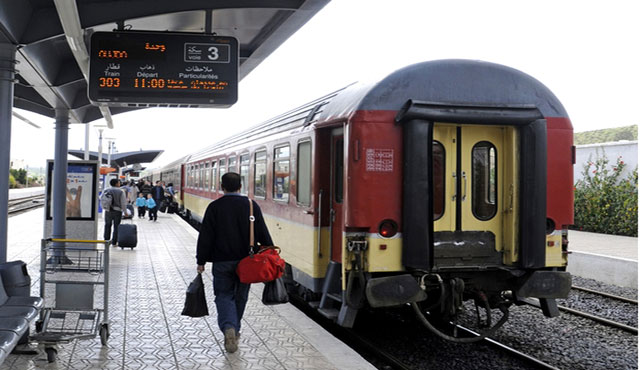 قطارات لخليع نقلت 45 مليون مسافر في 2022
