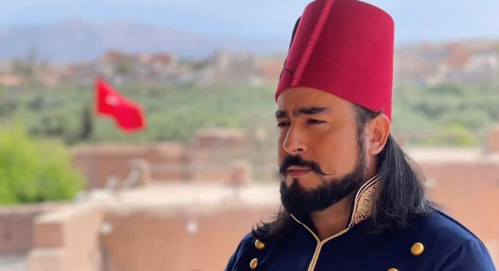ربيع القاطي يسافر بالجمهور المغربي إلى حقبة الانتداب الفرنسي في جديده "الرحاليات"