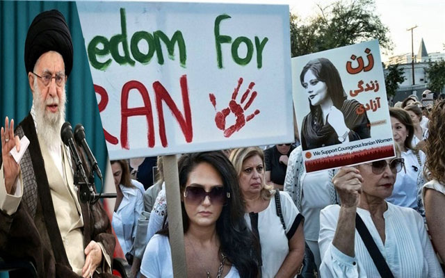 80 بالمائة من الإيرانيين يؤيدون الإطاحة بـنظام" المرشد علي خامئني"