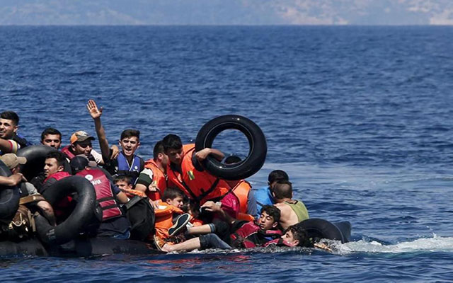 إيطاليا.. إنقاذ أكثر من 1300 شخص وسط البحر الأبيض المتوسط