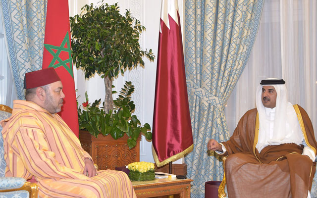 الملك يهنئ أمير دولة قطر بمناسبة ذكرى توليه مقاليد الحكم