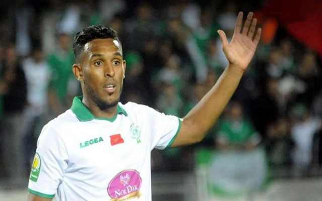 لرفع المنع عن انتداباته.. الرجاء الرياضي يمنح اللاعب الورفلي مبلغ 285 مليون سنتيم