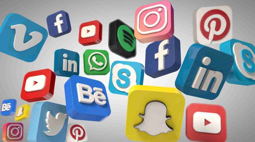 وسائل التواصل الاجتماعي تهيمن على60% من  سكان العالم..