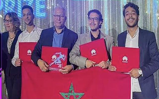 فريق من جامعة الحسن الأول يتألق في مسابقة تكنولوجيا المعلومات والإتصالات بتونس