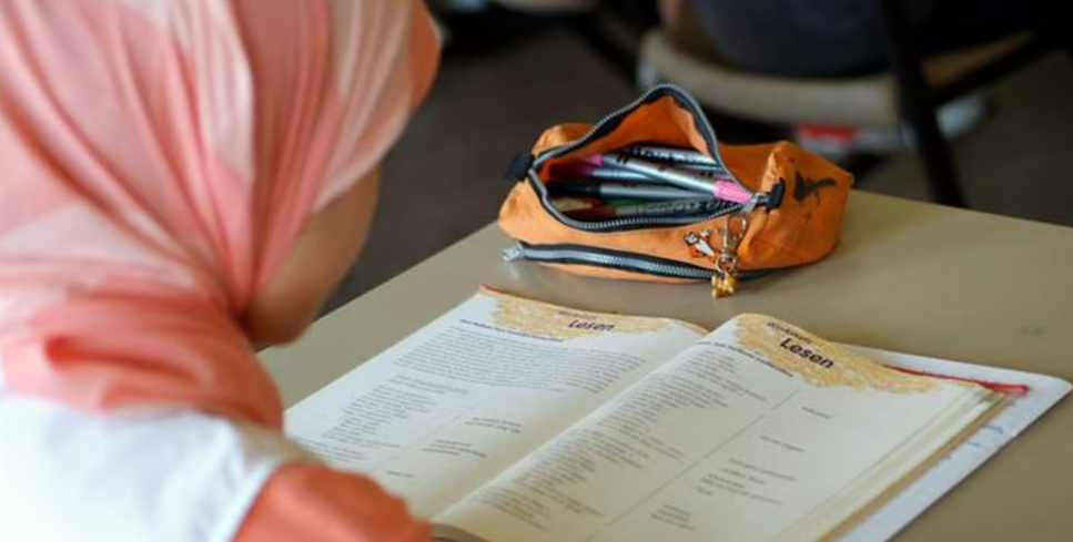 دراسة ألمانية: رمضان يزيد من الأداء التعليمي لدى الطلبة المسلمين