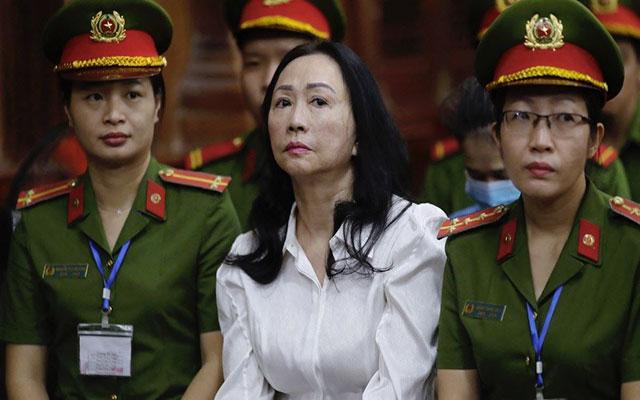 في فيتنام.. حكم بالإعدام على رئيسة مجموعة عقارية بعد إدانتها باختلاس مليارات