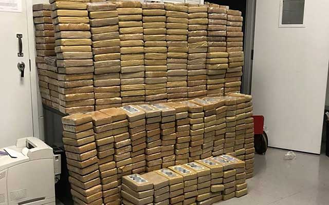 بالتعاون مع دول عدة، من بينها المغرب.. إسبانيا تضبط ثلاثة أطنان من الكوكايين على قارب قرب جزر الكناري