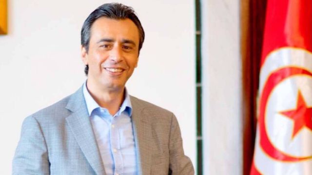 تونس.. المعتقل السياسي جوهر بن مبارك يدخل في إضراب عن الطعام داخل السجن